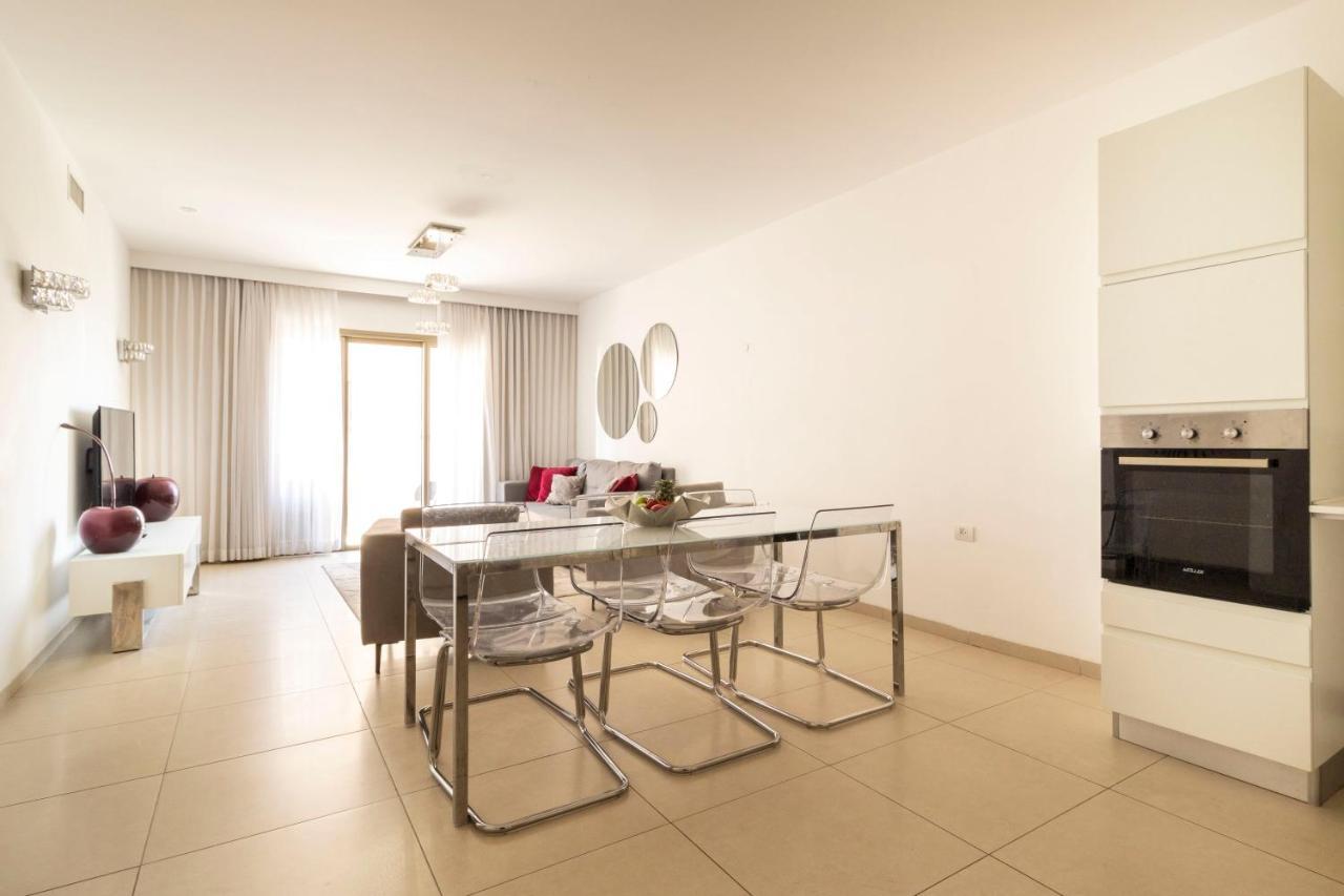 Stylish 2Br/Parking, View Over The Temple Mount Jerusalem Exteriör bild